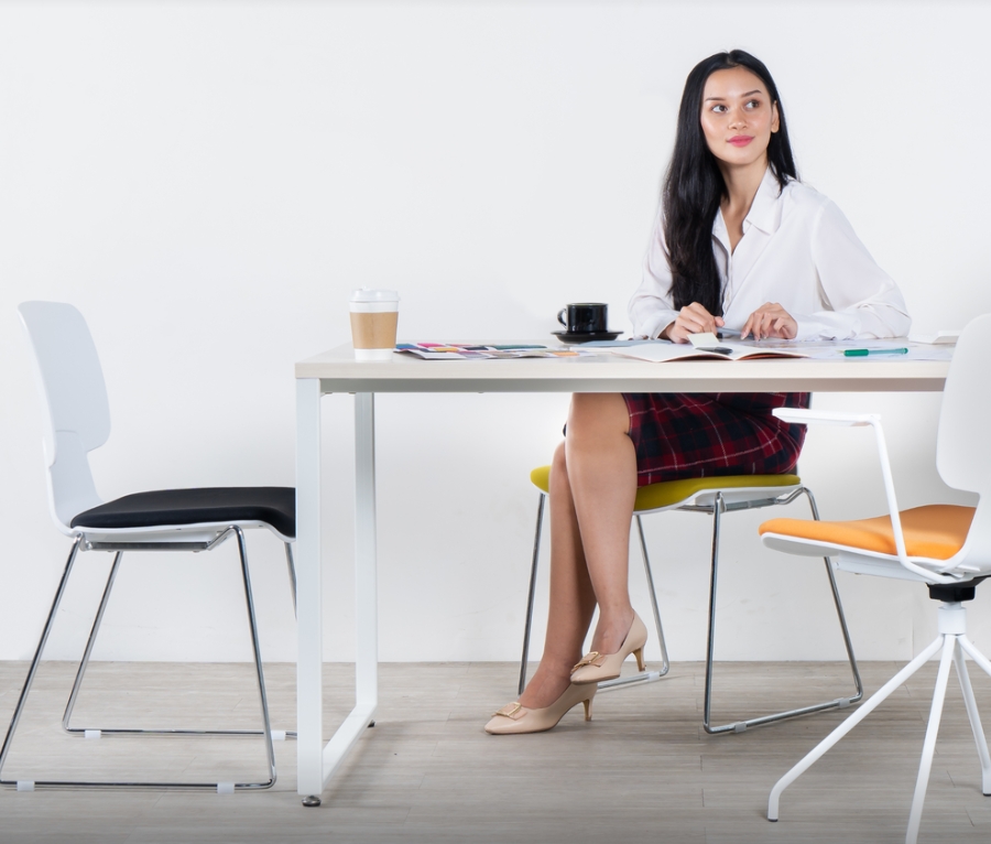 Как выбрать кресла для университета или школы: критерии, материалы, количество